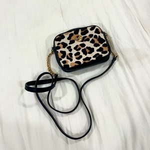 Cheetah print Michael Kors crossbody